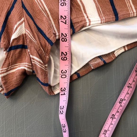 Everly Striped V-Neck Tie-Waist Romper in Rust and Cream - Picture 9 of 11